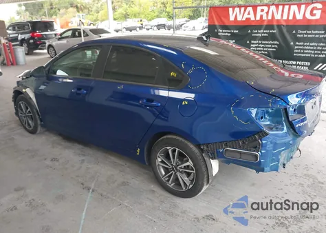 2023 Kia Forte Lxs z USA, uszkodzony, nr VIN 3KPF24AD5PE517955